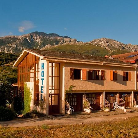 Hotel Torrecerredo Arenas De Cabrales Exterior foto