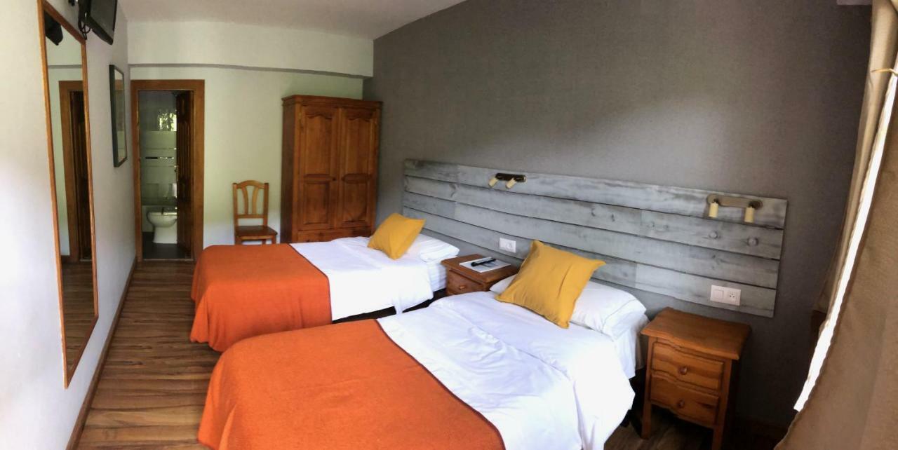 Hotel Torrecerredo Arenas De Cabrales Exterior foto